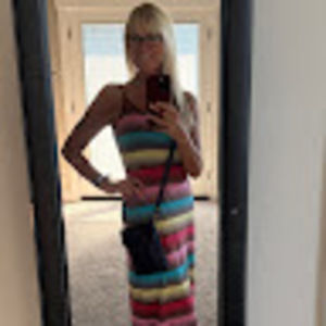 Meet your Posher, Julie